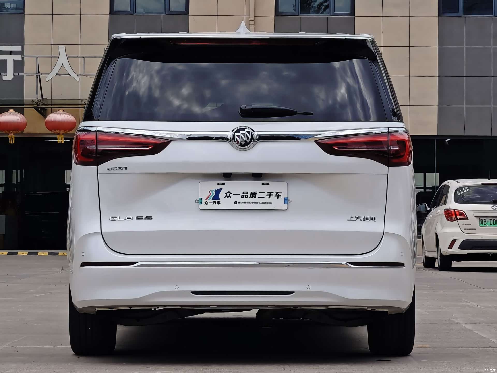 Buick GL8, 2022 6