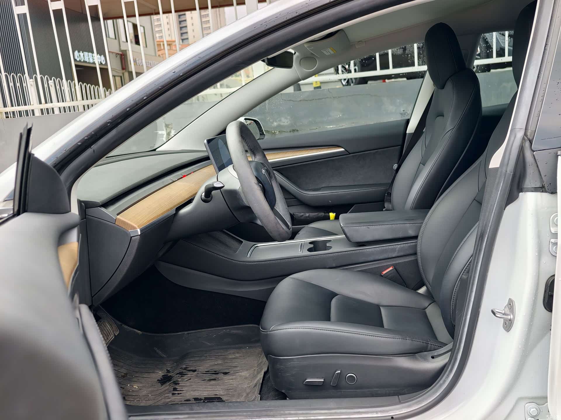 Tesla Model 3, 2021 19