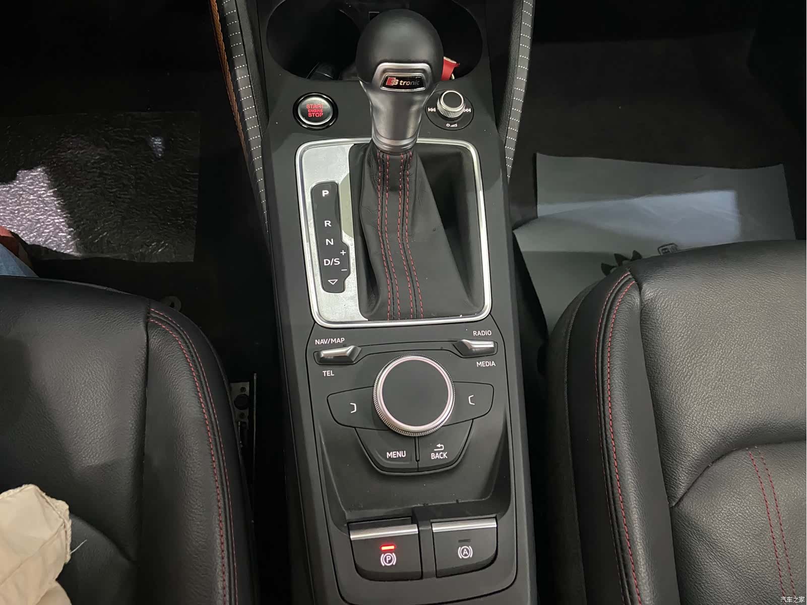 Audi Q2L, 2022 27