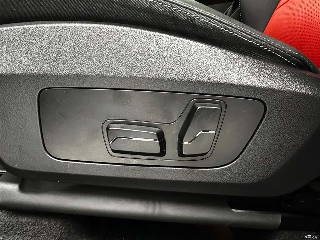 BMW X1, 2023 12