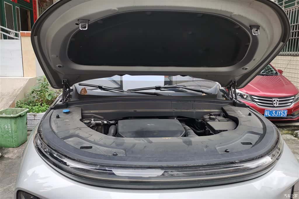 Li Auto L7, 2023 10