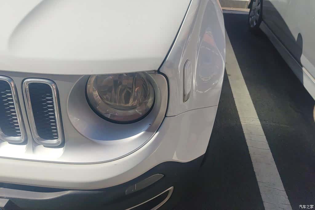 Jeep Renegade, 2017 все фото