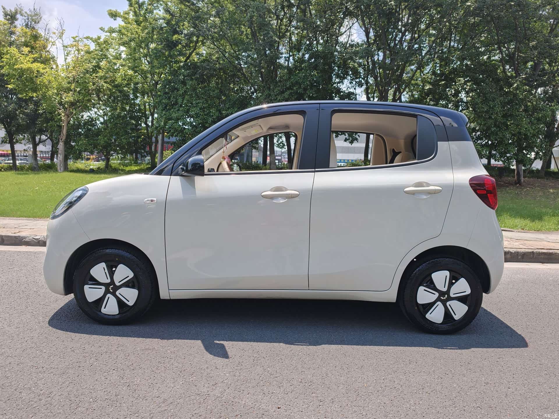Wuling MINIEV, 2025 3