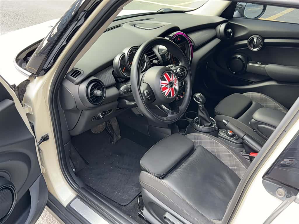 Mini Cooper, 2015 9