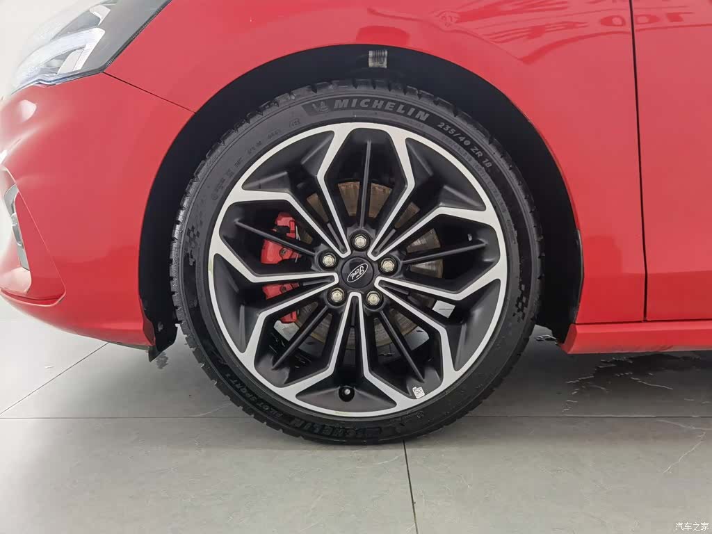 Ford Focus, 2020 17