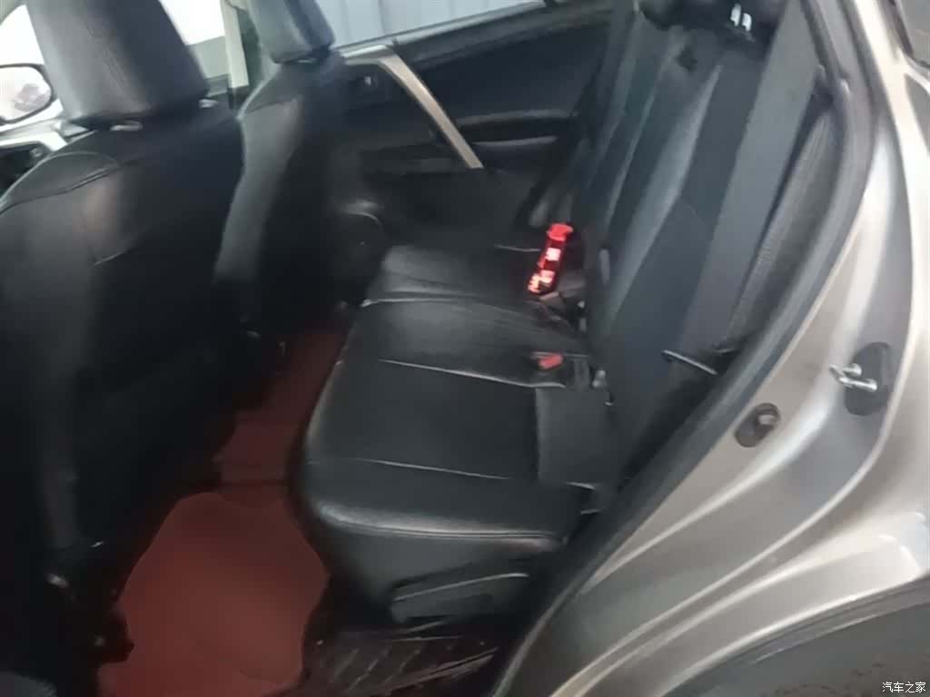 Toyota RAV4, 2016 17