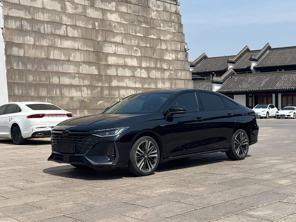 Chery Arrizo 8