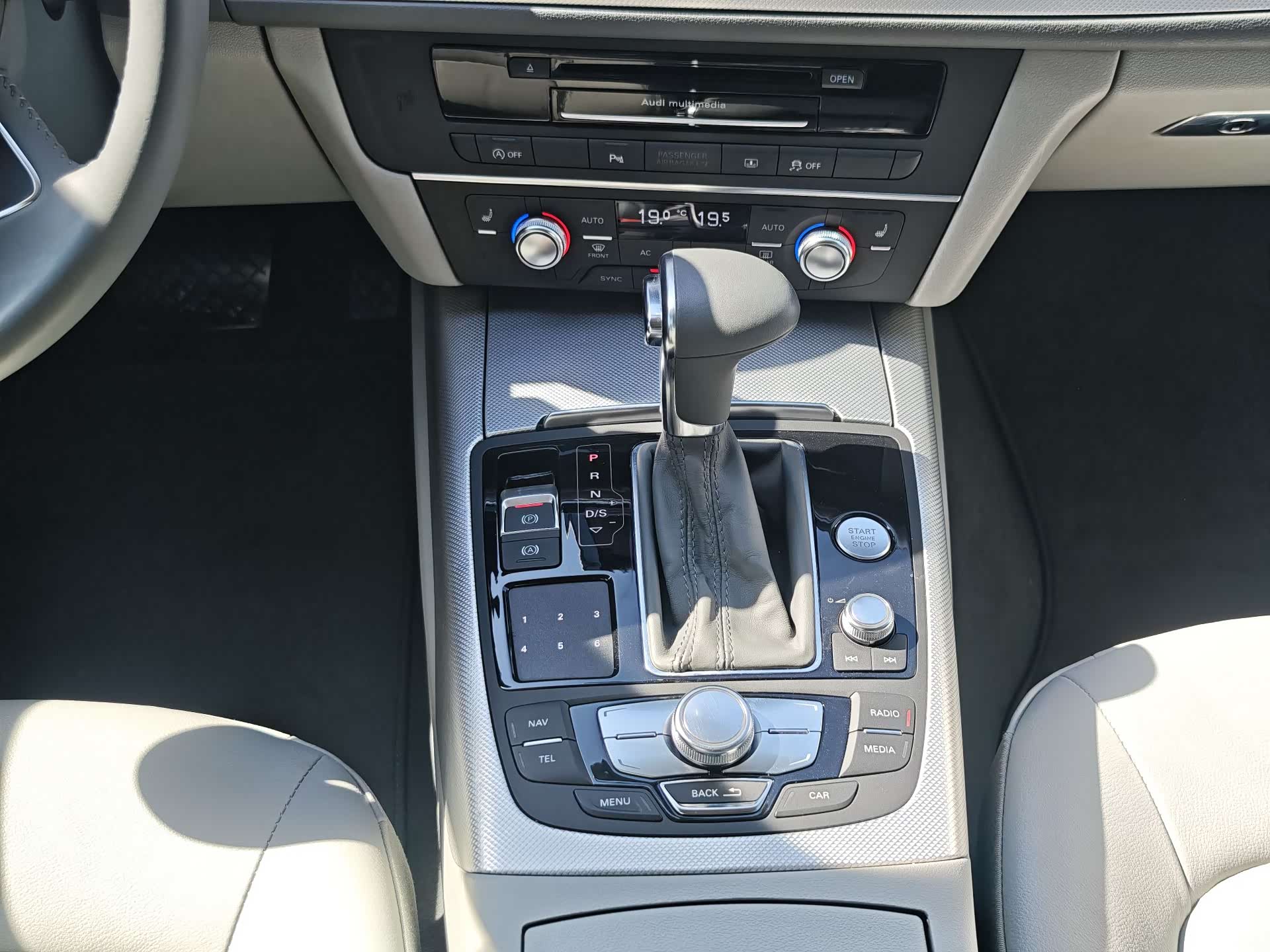 Audi A6L, 2015 16