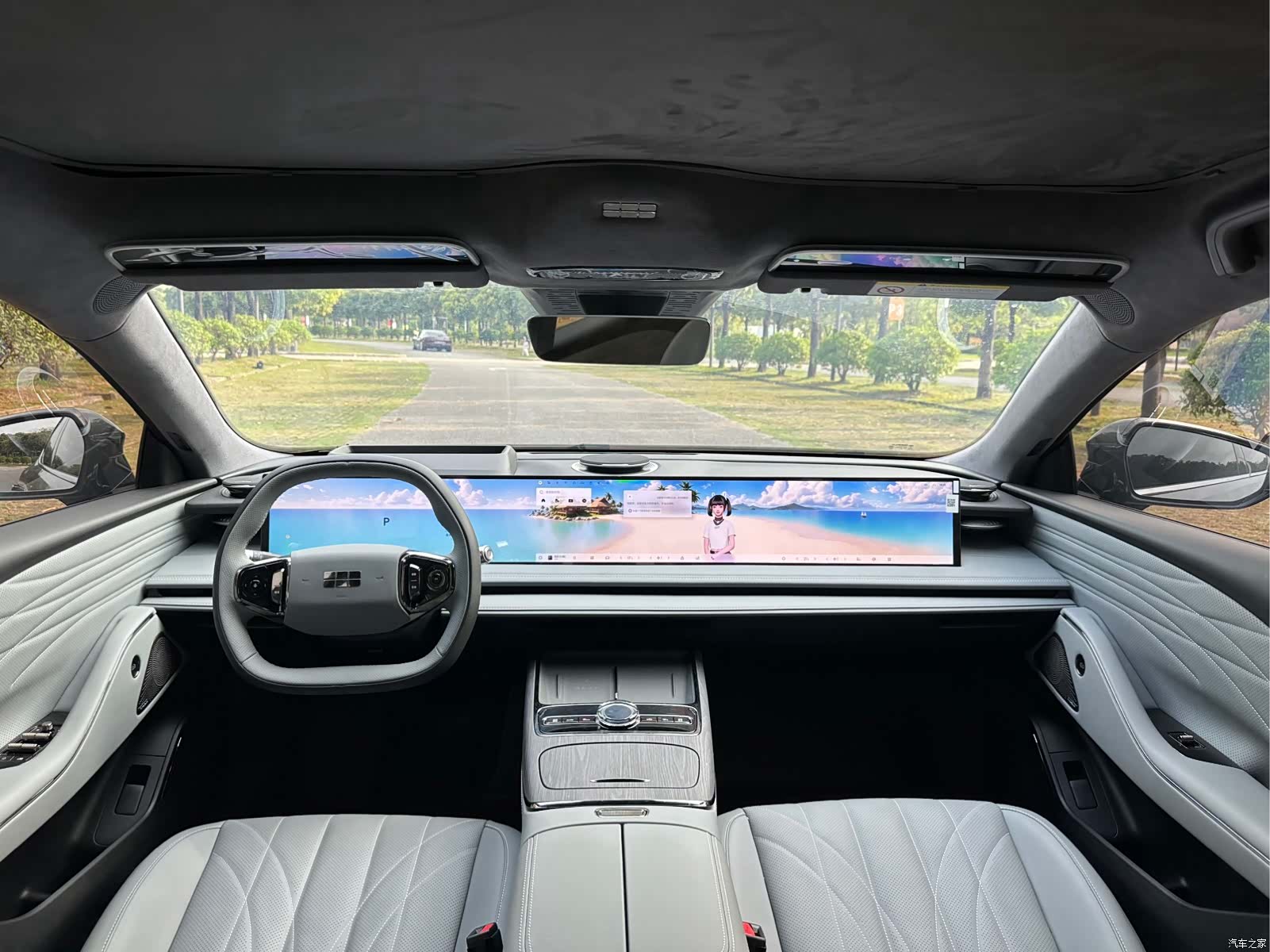 Geely E8, 2026 4