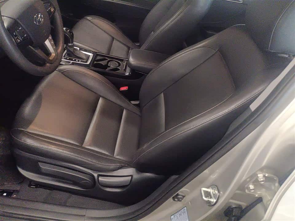 Jiangsu Nanjing Car Jiangsu Nanjing Car