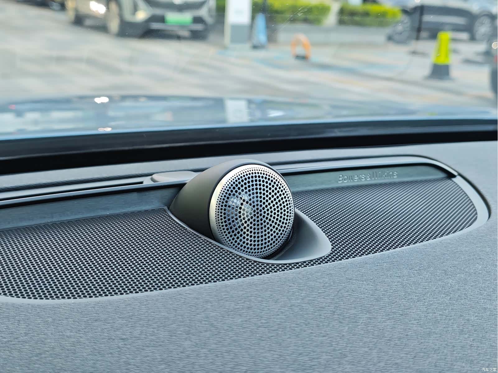 Volvo S90, 2018 24