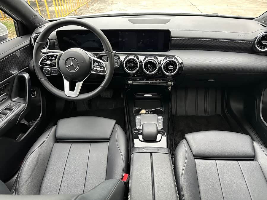 Mercedes-Benz A-Class 2021, фото 9