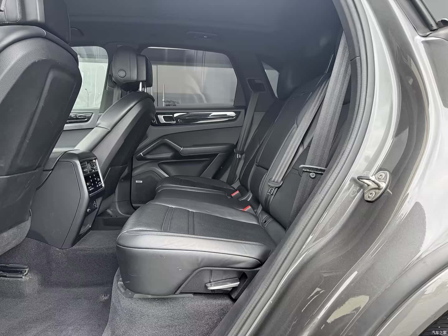 Porsche Cayenne, 2021 6