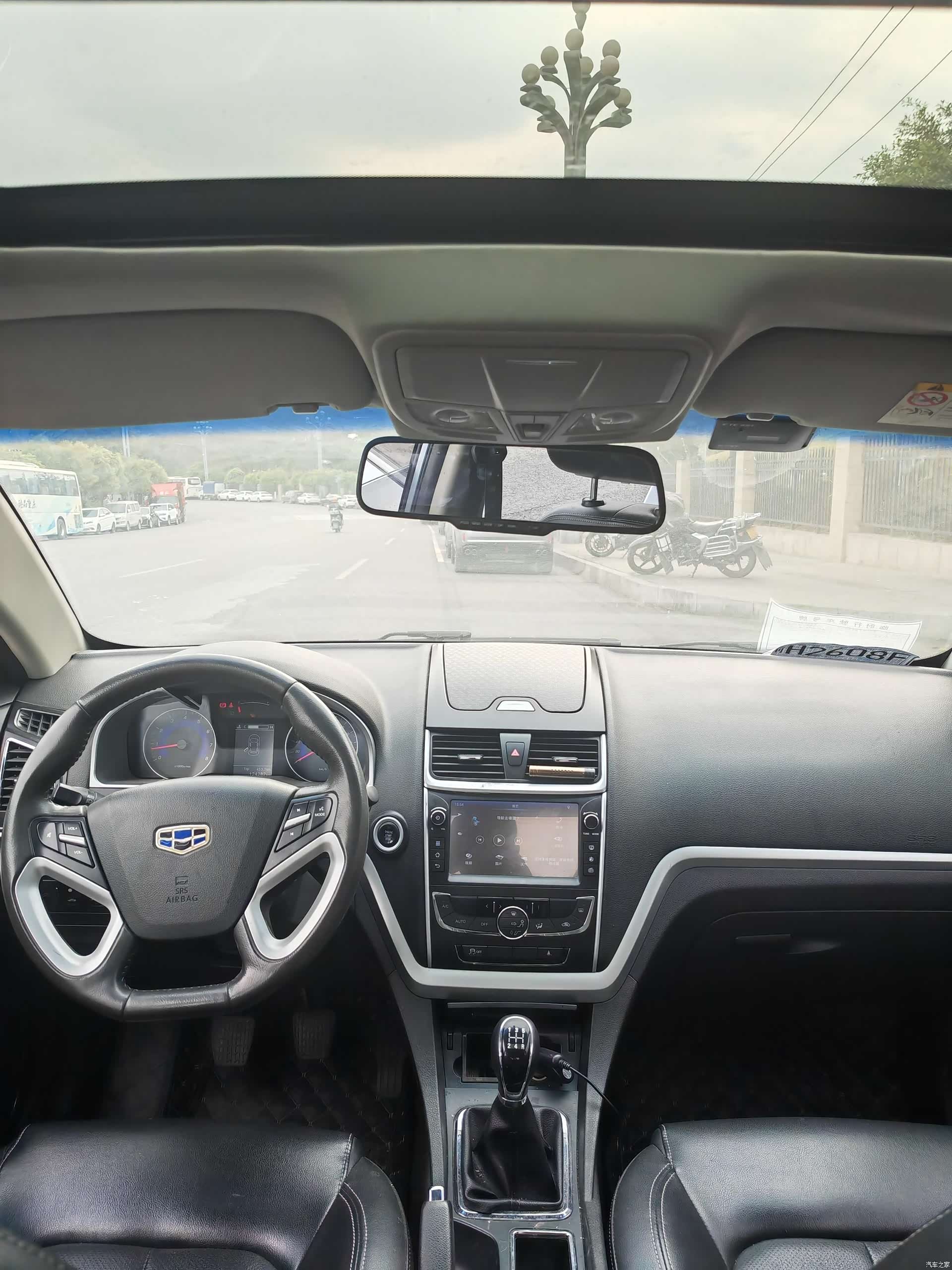 Geely Emgrand, 2016 все фото