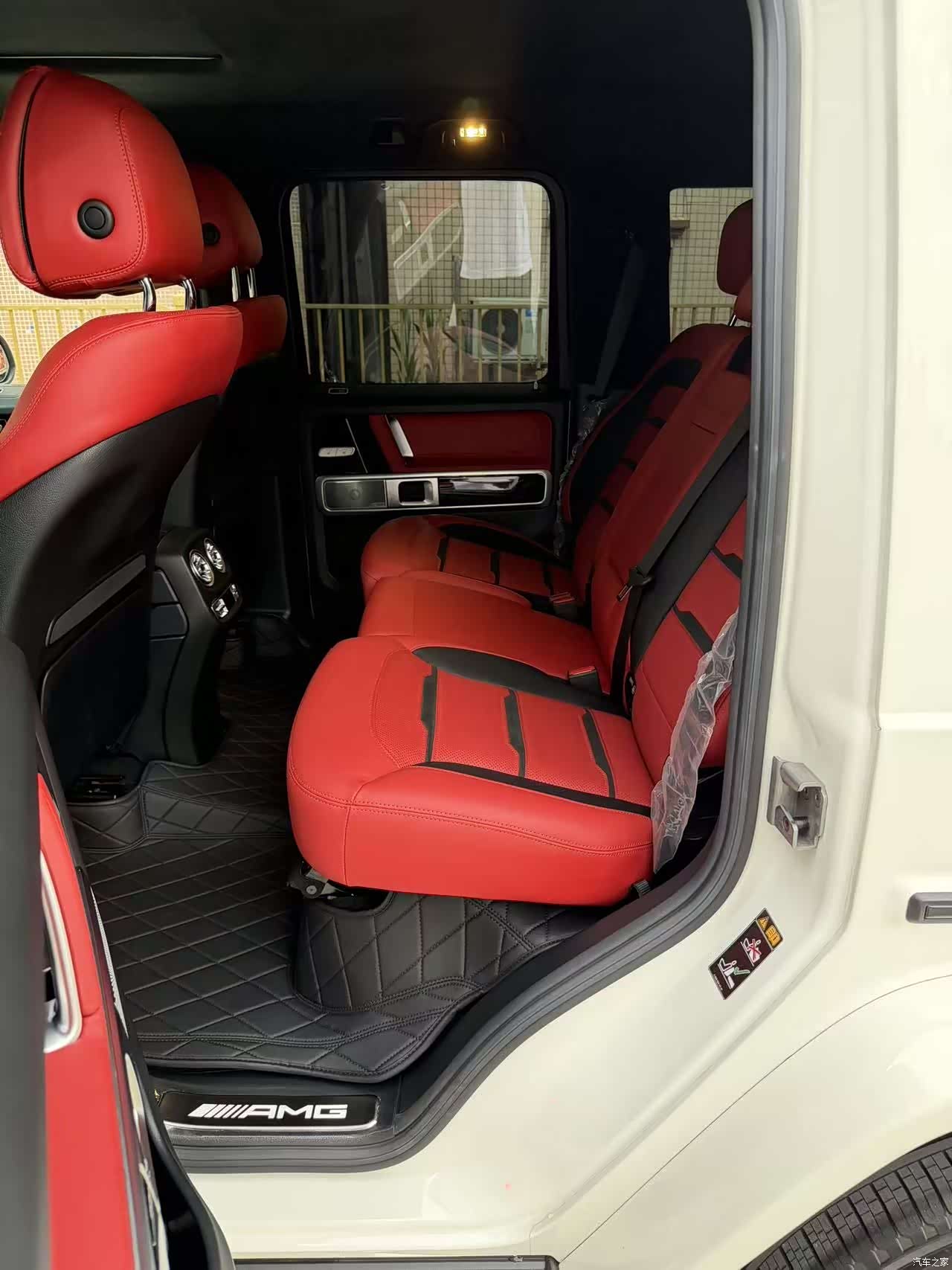 Mercedes-Benz G-Class, 2020 23