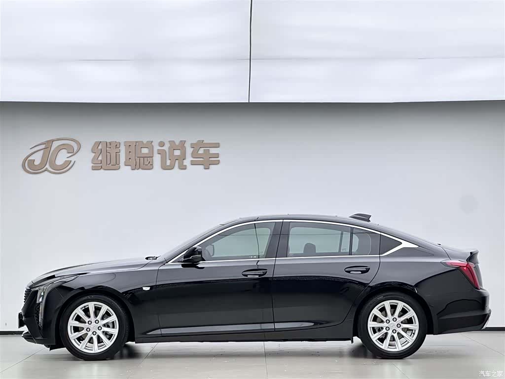Cadillac CT5, 2024 3