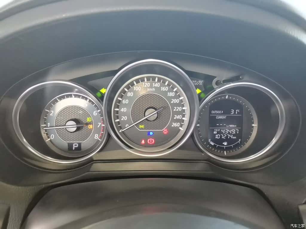 Mazda Atenza, 2016 12