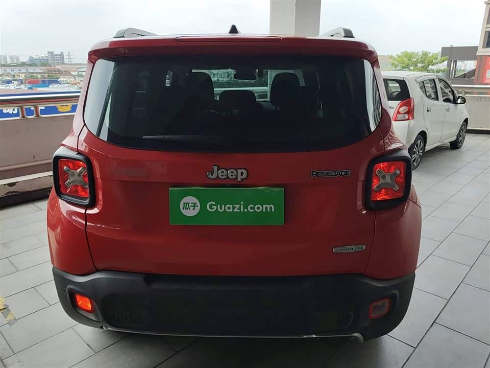 Jeep Freeman