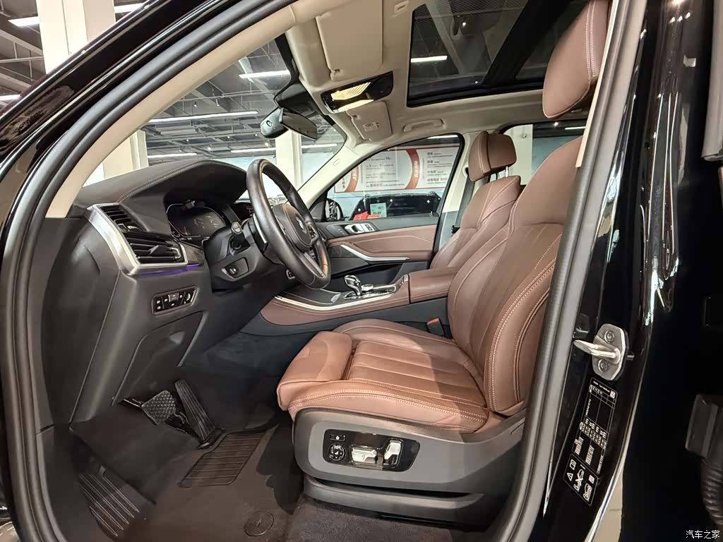BMW X5, 2021 31
