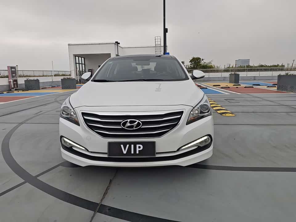 Hyundai Name picture