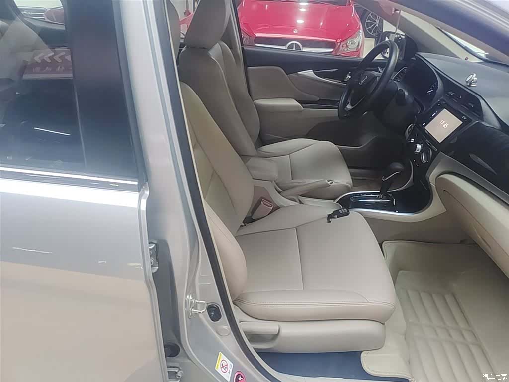 Honda Crider, 2014 25