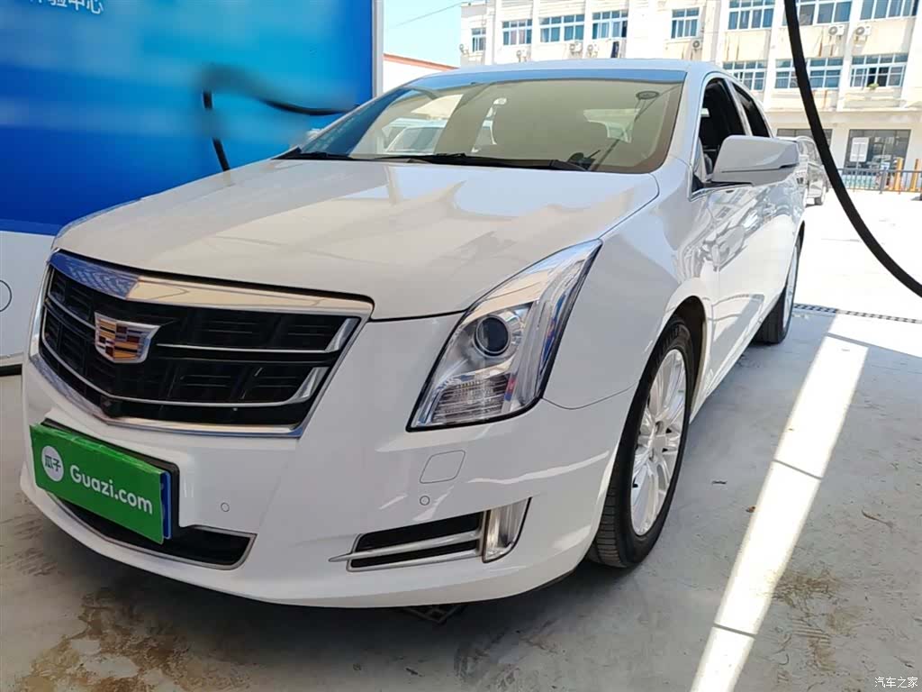 Cadillac XTS, 2017 2