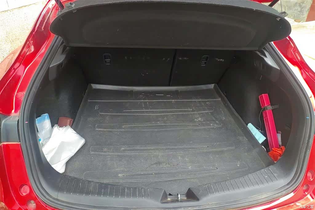 Mazda CX-4, 2017 4