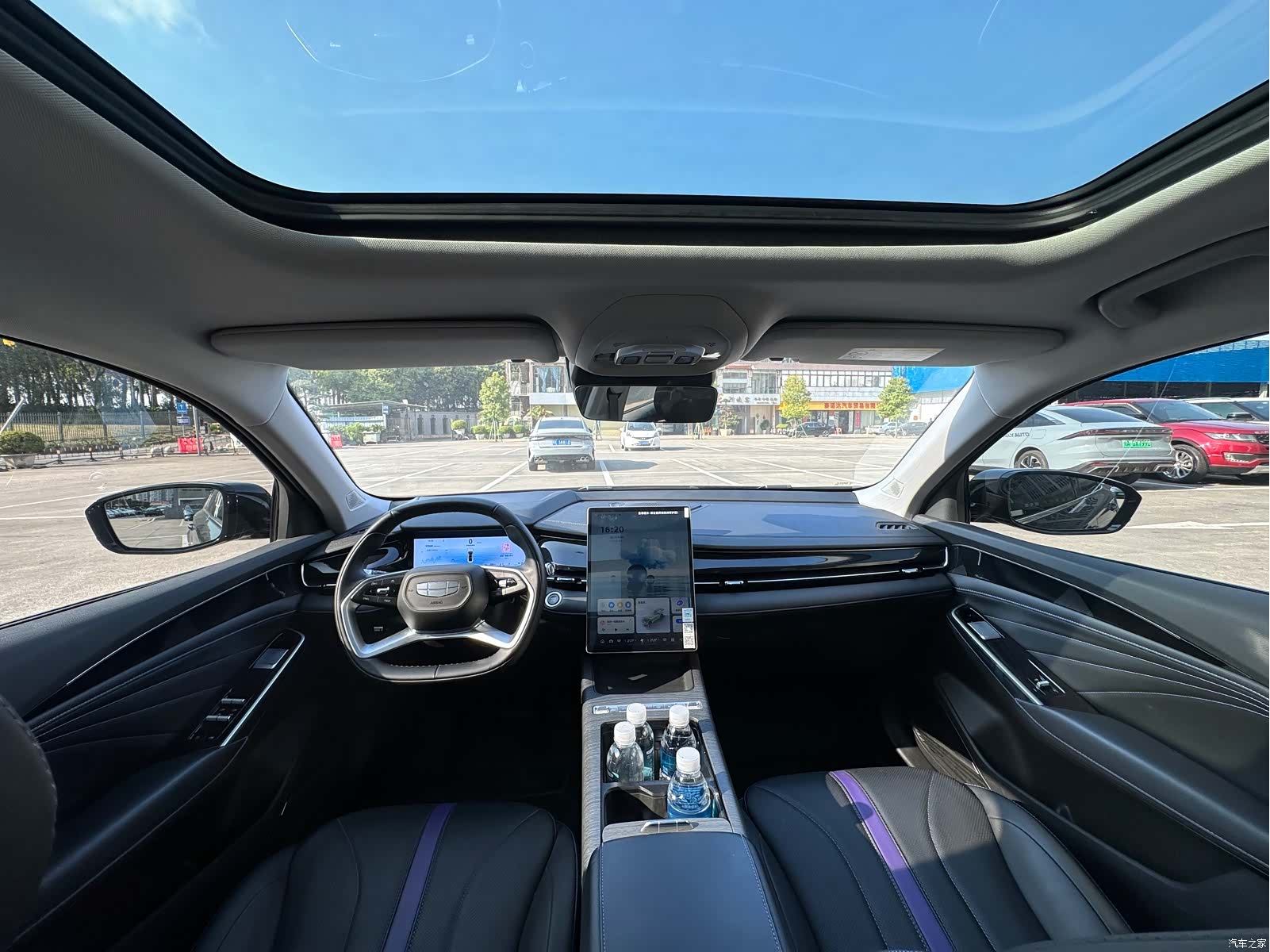 Geely Preface, 2025 22