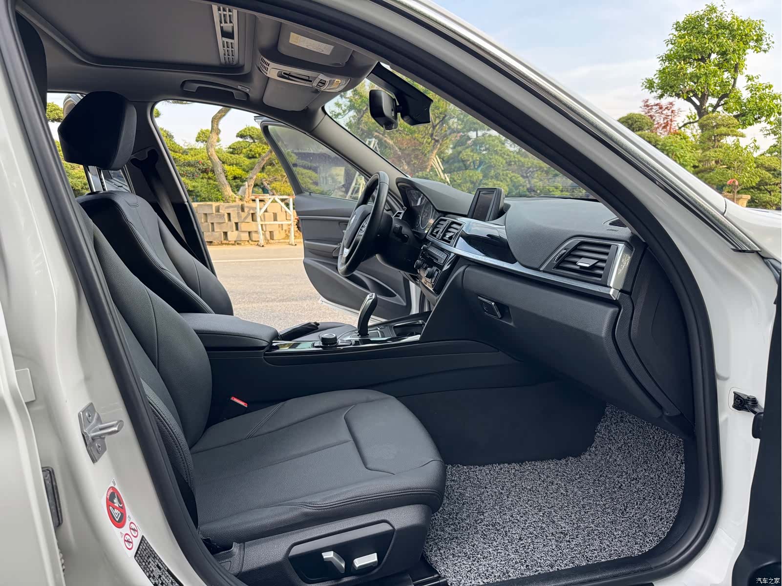 BMW 3 Series, 2017 7