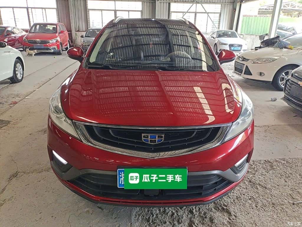 Geely Emgrand, 2017 3