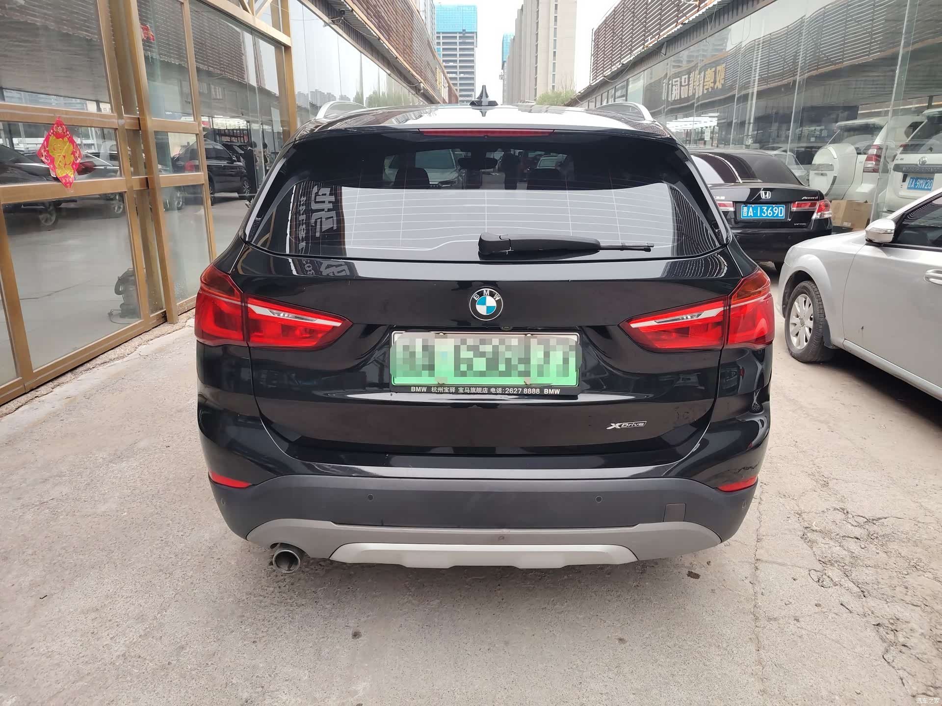 BMW X1, 2019 все фото