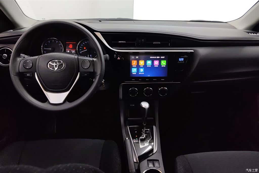Toyota Corolla, 2018 12