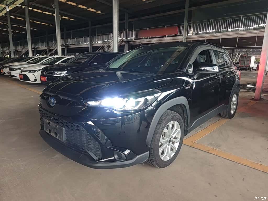 Toyota Frontlander, 2024 1