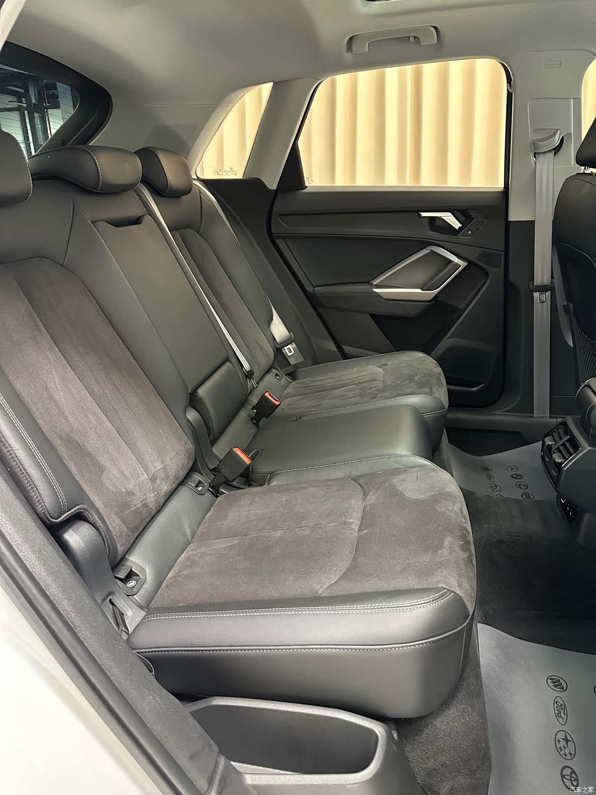 Audi Q3, 2023 11