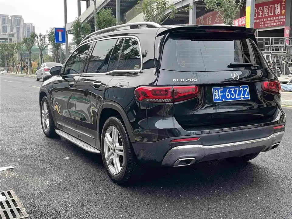 Mercedes-Benz GLB