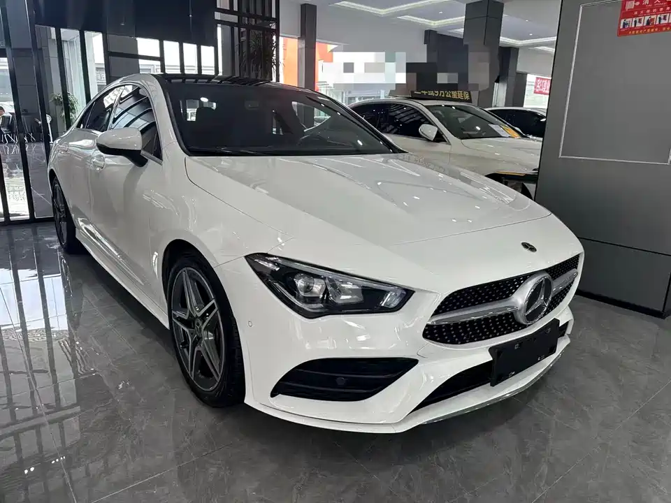 Mercedes-Benz CLA