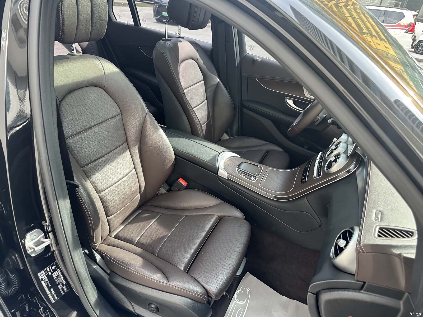 Mercedes-Benz GLC, 2022 13