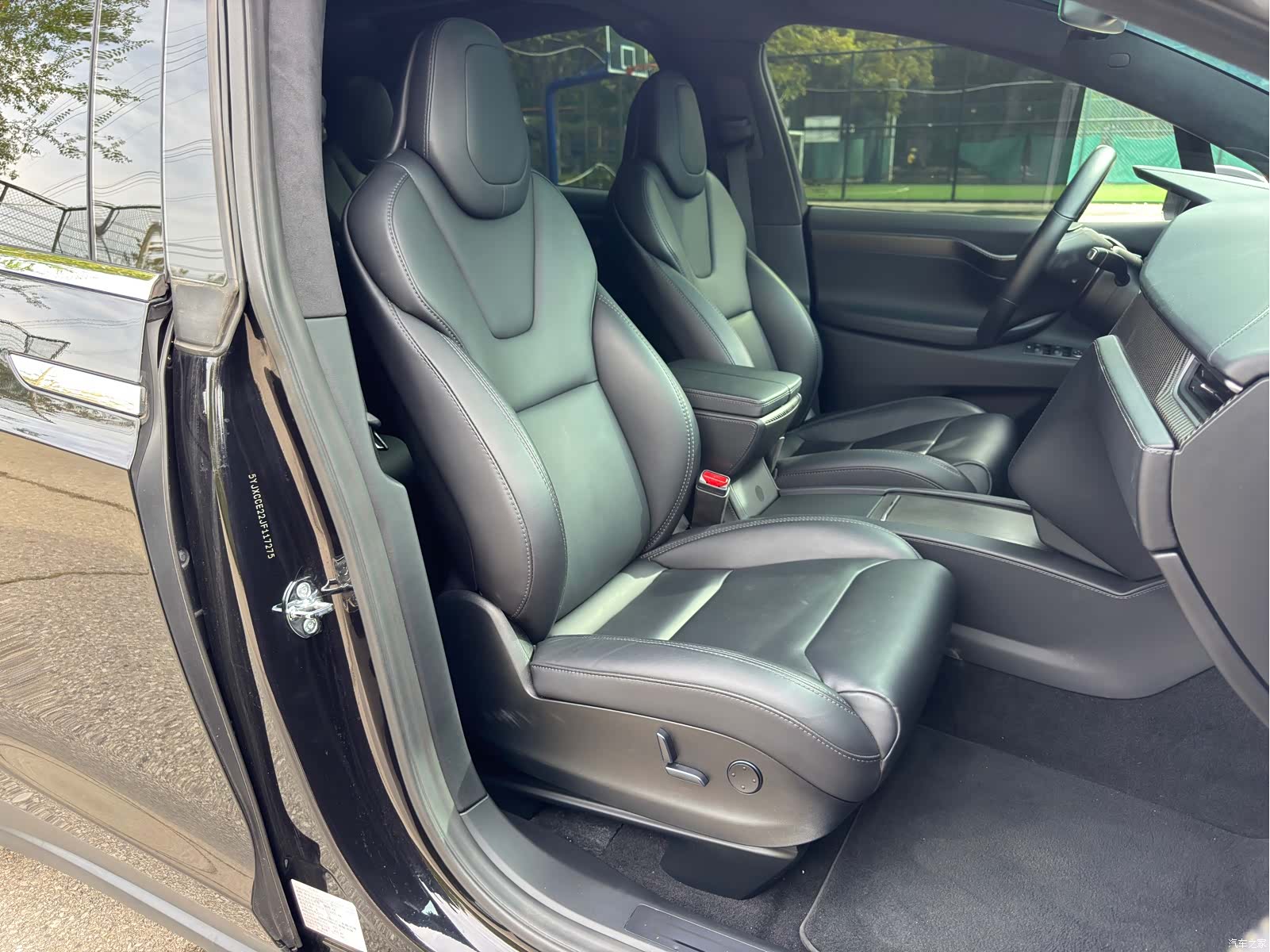 Tesla Model X, 2018 13