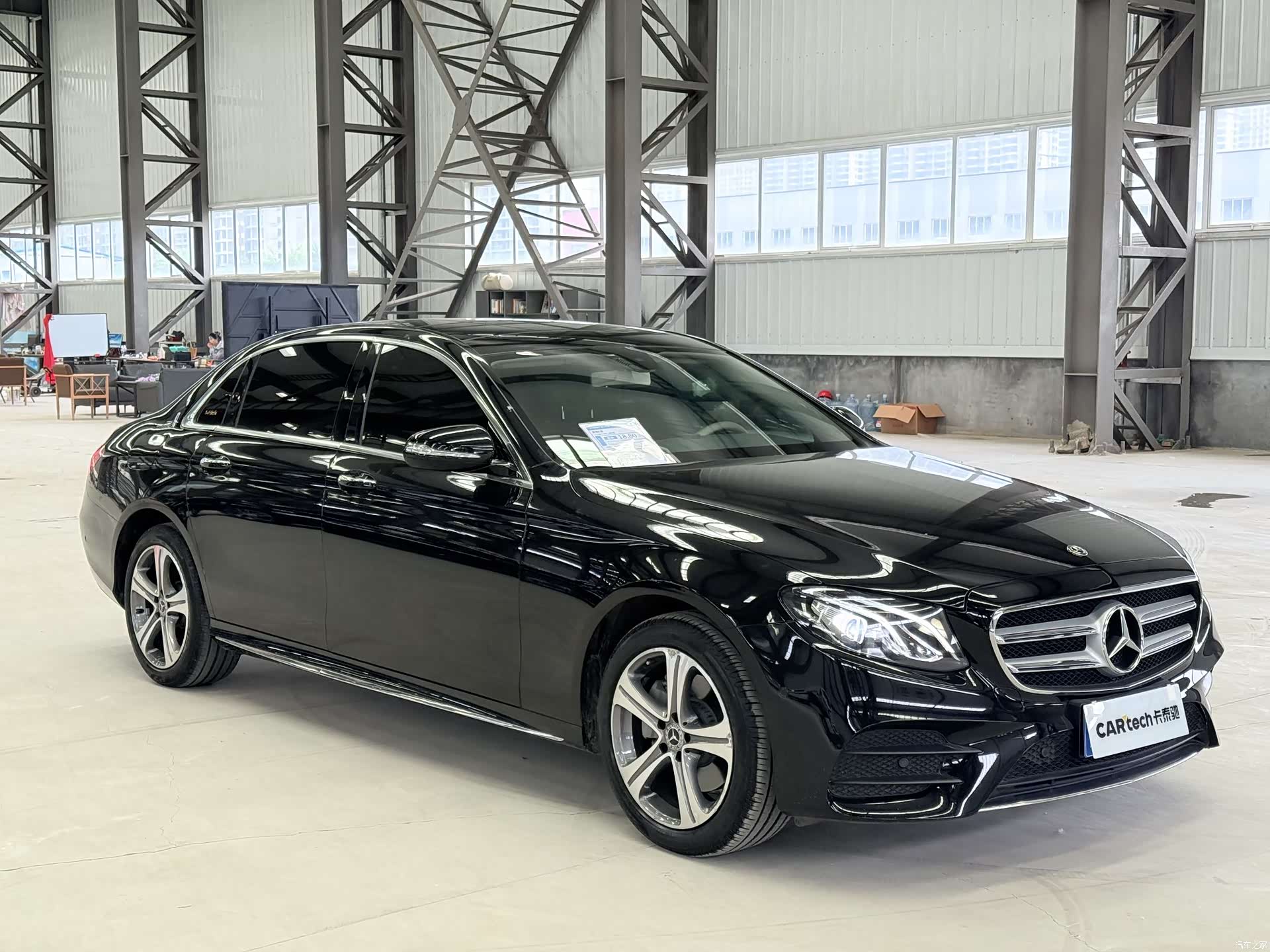 Mercedes-Benz E-Class, 2019 3