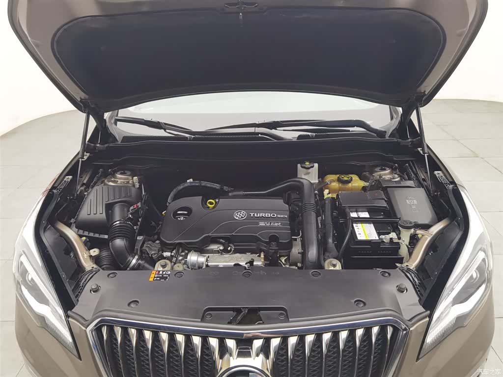 Buick Envision Plus, 2017 6