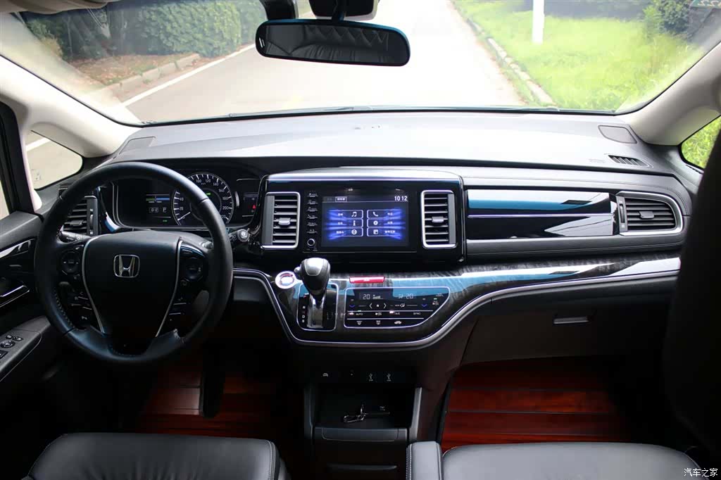 Honda Elysion, 2020 11