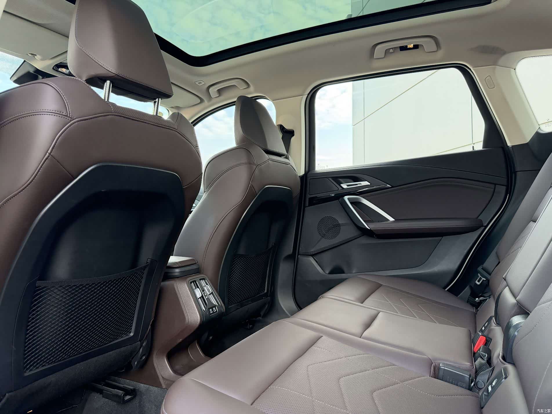 BMW X1, 2023 8