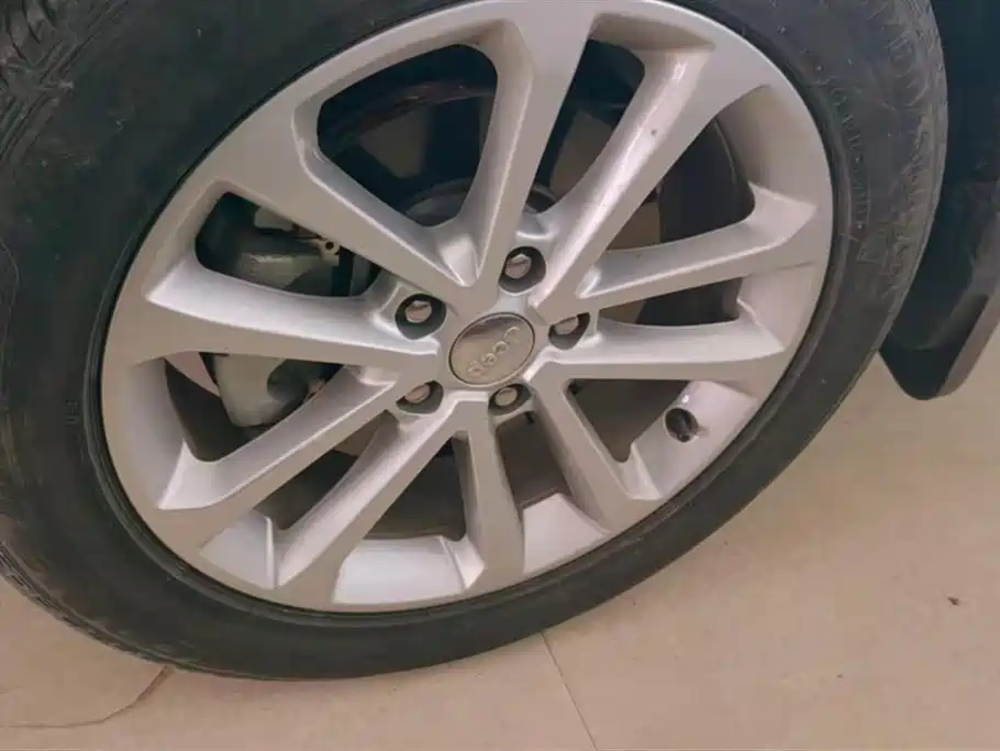 Jeep Grand Commander