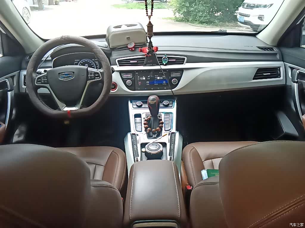 Geely Boyue, 2017 10