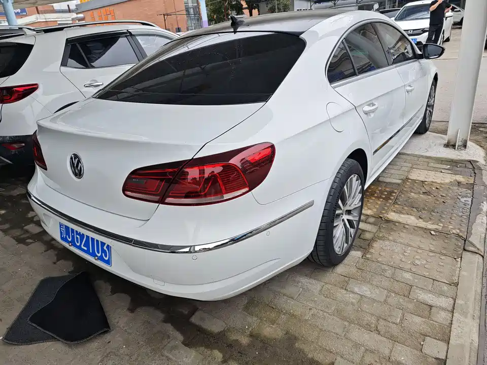 Volkswagen CC