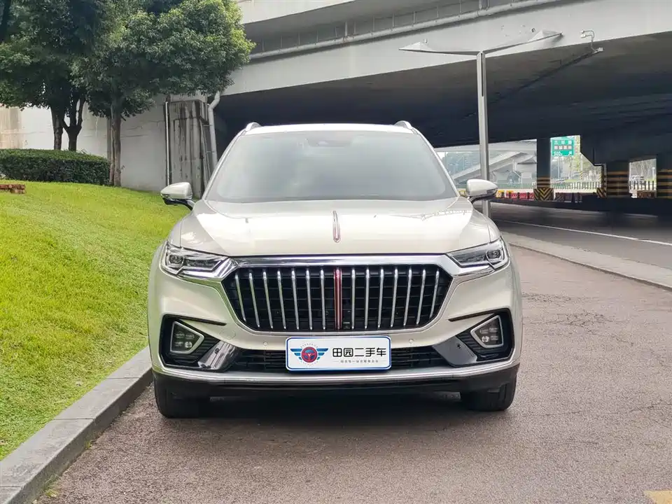 Hongqi HS5