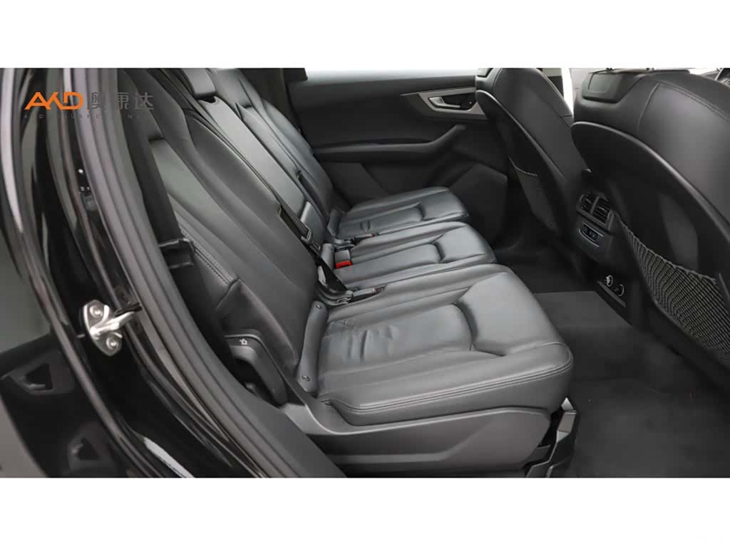 Audi Q7, 2019 8