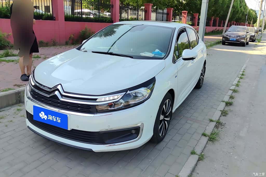Citroen C4, 2016 1