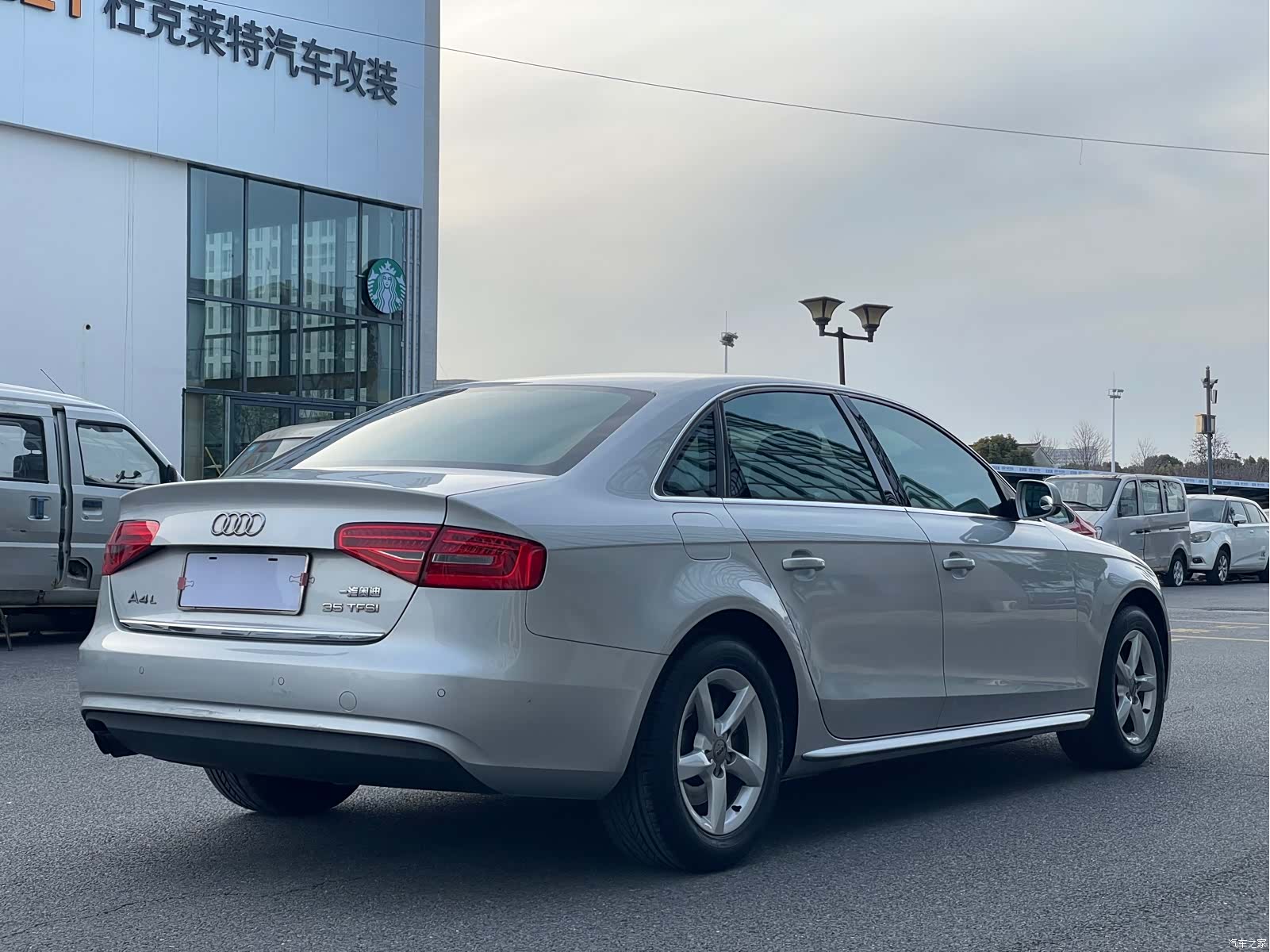 Audi A4L, 2014 15