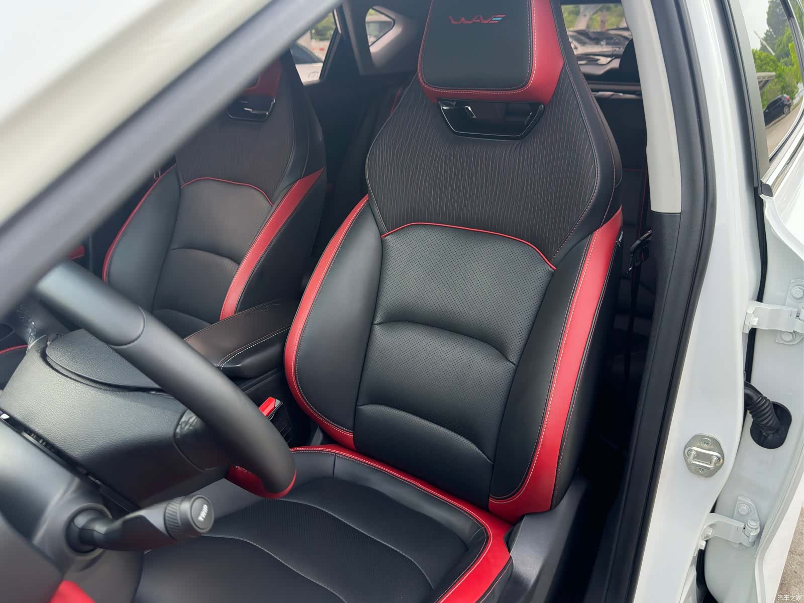 Geely Emgrand, 2022 16